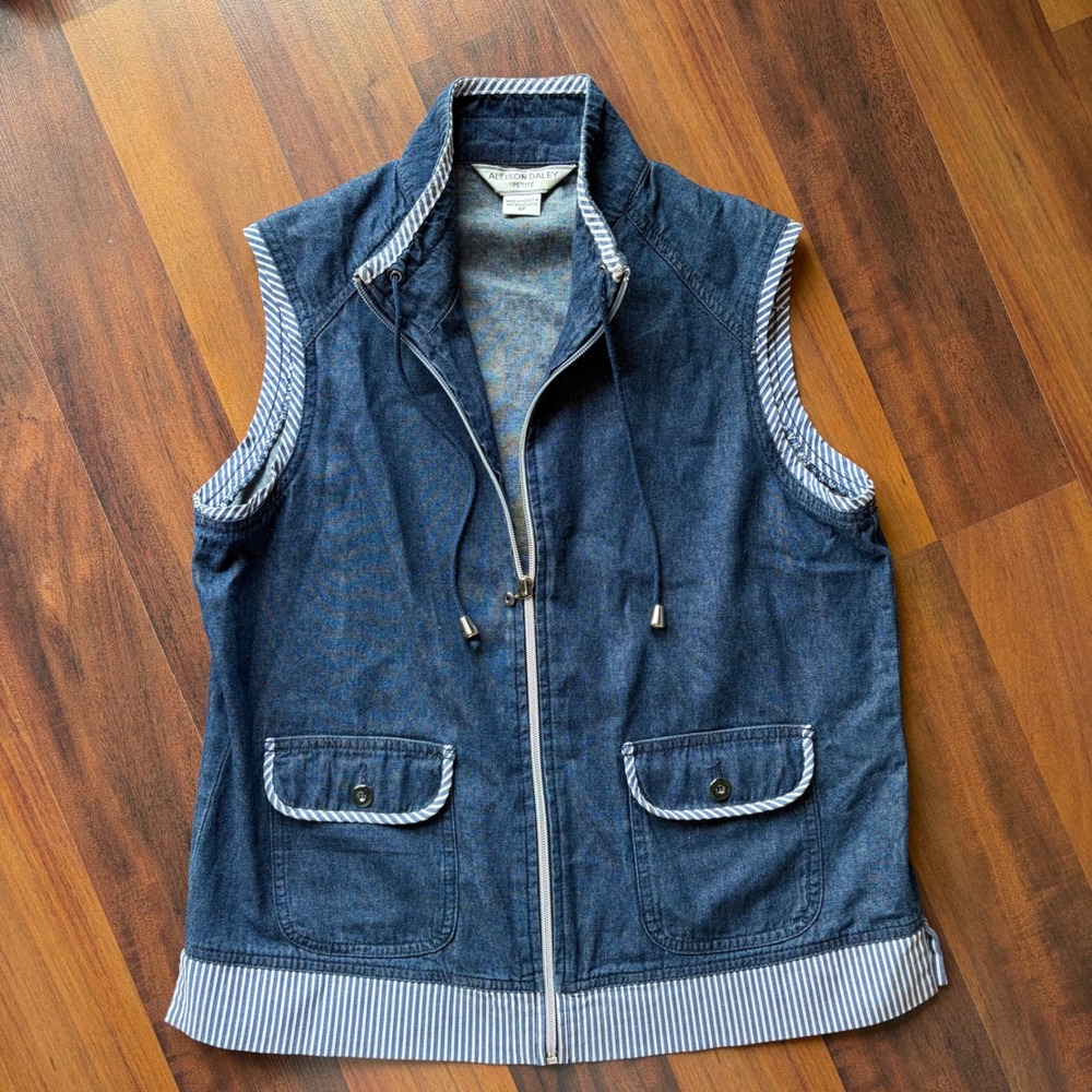 Allison Daley Petite Blue Denim Zip Up‎ Vest Striped Trim Nautical Size 6P